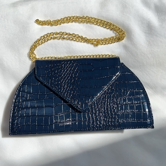 Joy & Iman Convertible Clutch/Crossbody - Picture 1 of 8
